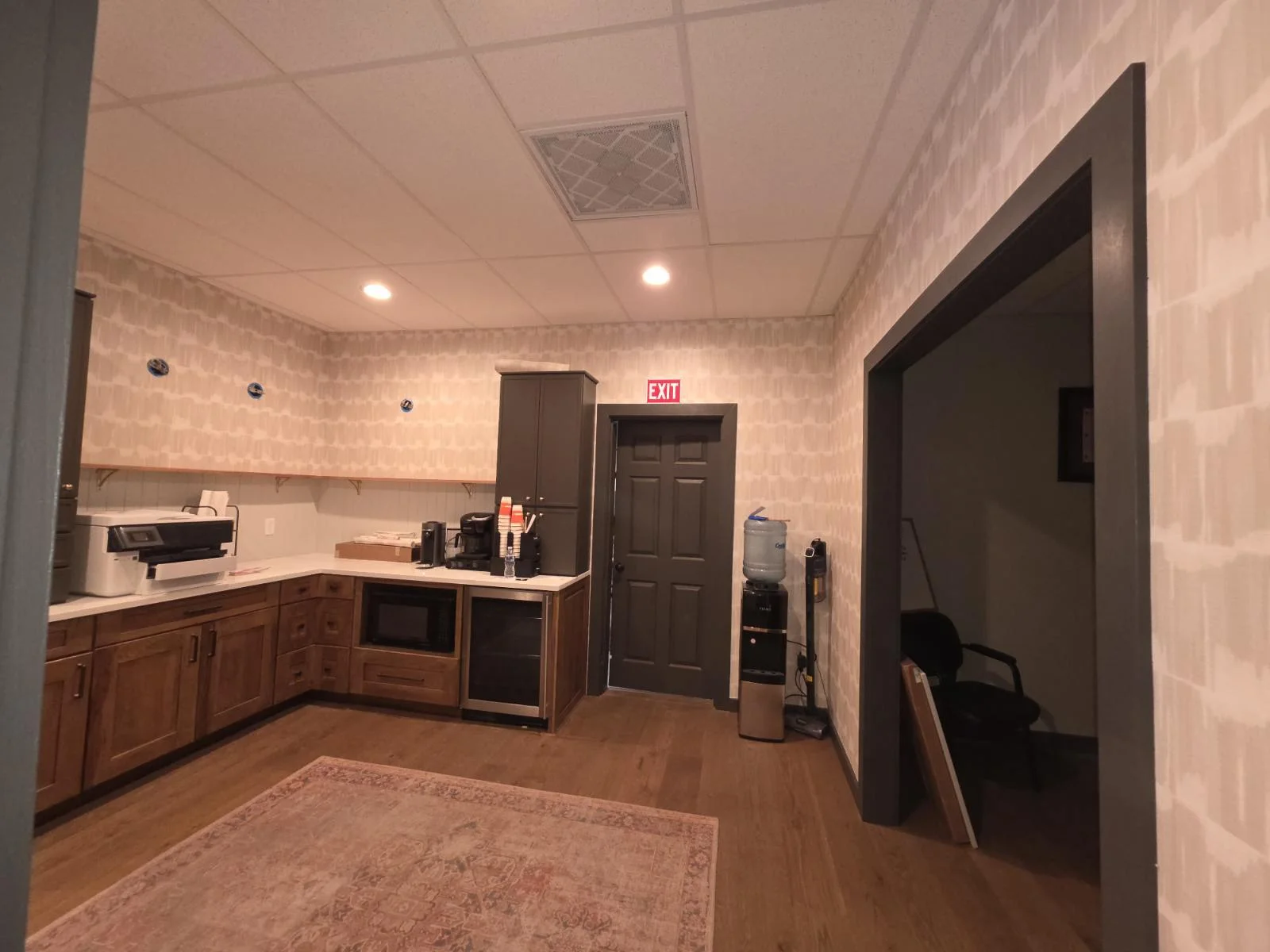 Personalized Wallpaper Installers - commercial wallpaper in Austin TX